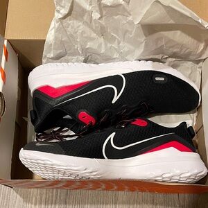 Nike Black and Red Renew Ride
Size 10. Brand new. Size US 10, UK 9